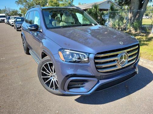 2026 Mercedes-Benz GLS 450 4MATIC