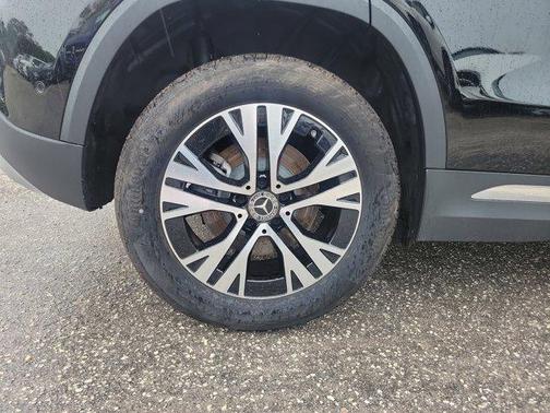 2025 Mercedes-Benz GLA 250 Base