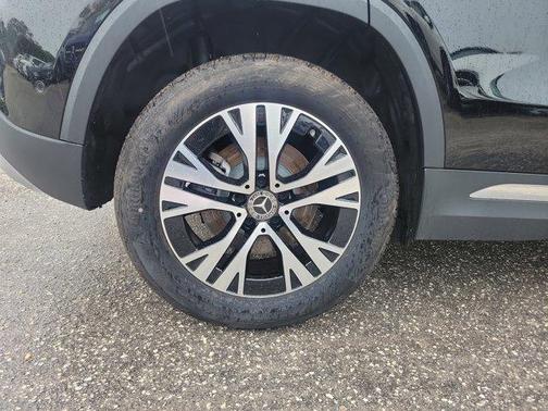 2025 Mercedes-Benz GLA 250 Base