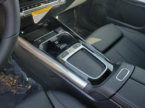 2026 Mercedes-Benz GLA 250 Base