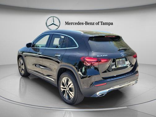 Night Black 2025 Mercedes-Benz GLA 250 Base