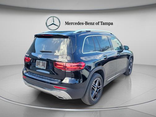 2024 Mercedes-Benz GLB 250 