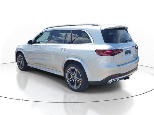 2025 Mercedes-Benz GLS 450 4MATIC