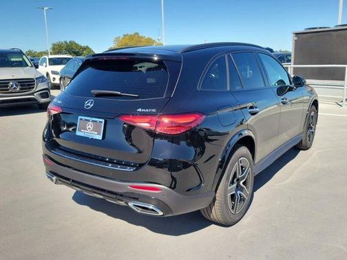 2026 Mercedes-Benz GLC 300 Base 4MATIC