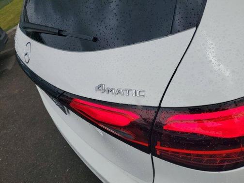 2026 Mercedes-Benz GLC 300 Base 4MATIC