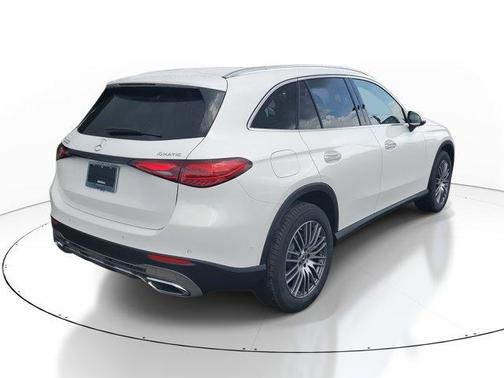 2026 Mercedes-Benz GLC 300 Base 4MATIC