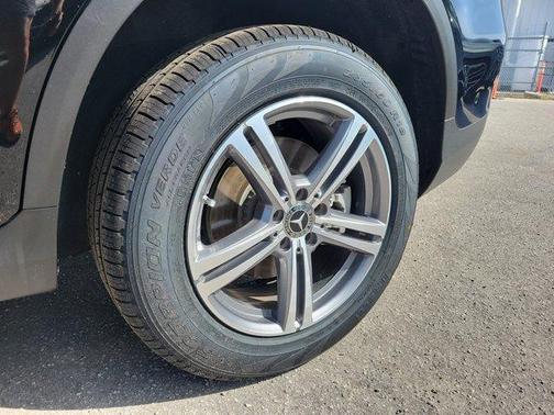 2022 Mercedes-Benz GLC 300 Base