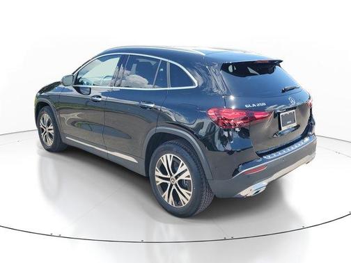 2025 Mercedes-Benz GLA 250 Base