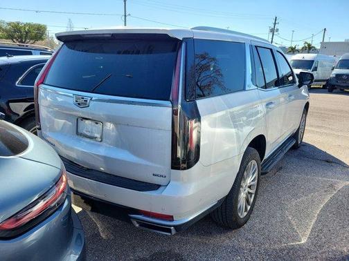 2022 Cadillac Escalade Premium Luxury