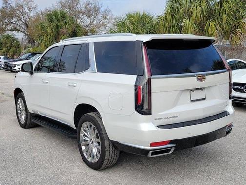 2022 Cadillac Escalade Premium Luxury