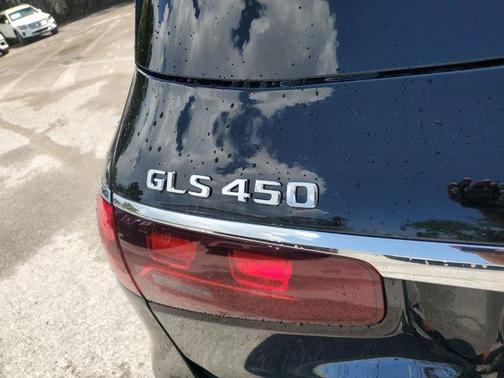 2025 Mercedes-Benz GLS 450 4MATIC