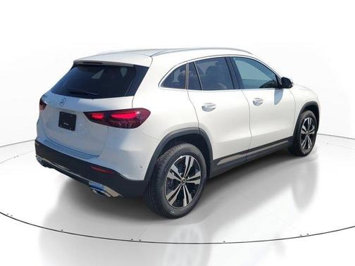 2025 Mercedes-Benz GLA 250 Base