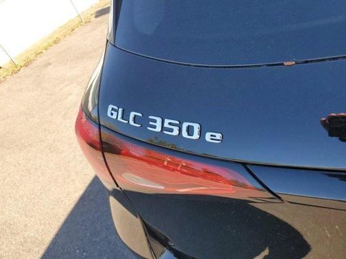 2025 Mercedes-Benz GLC 350e Base 4MATIC