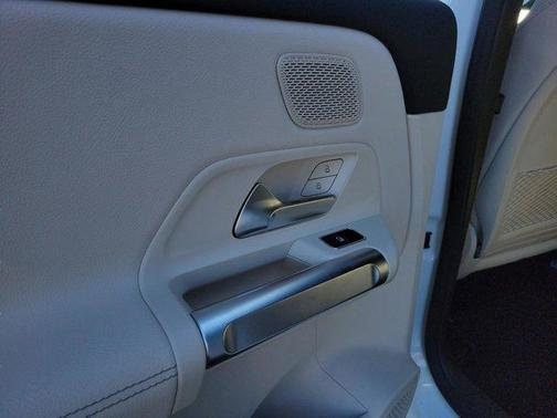 2025 Mercedes-Benz GLB 250 Base