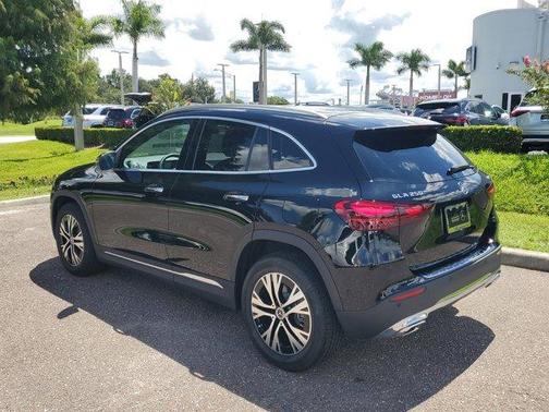 2025 Mercedes-Benz GLA 250 Base 4MATIC
