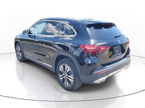 2025 Mercedes-Benz GLA 250 Base