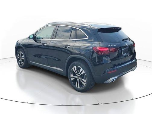 2025 Mercedes-Benz GLA 250 Base