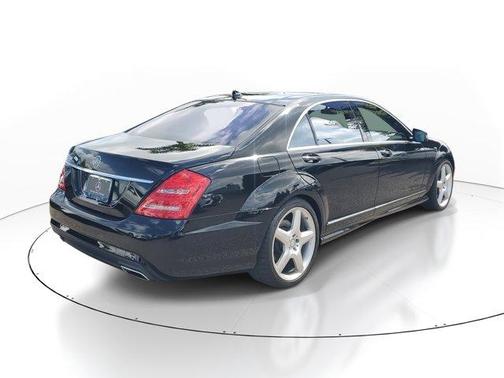 2011 Mercedes-Benz S-Class S 550