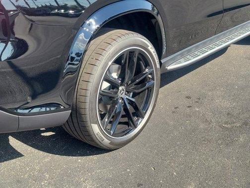 2026 Mercedes-Benz GLS 450 4MATIC