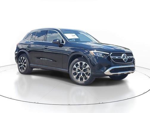 2025 Mercedes-Benz GLC 350e Base 4MATIC