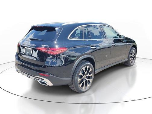 2025 Mercedes-Benz GLC 350e Base 4MATIC
