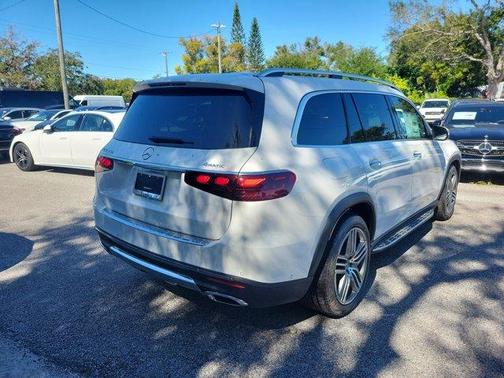 2026 Mercedes-Benz GLS 450 4MATIC