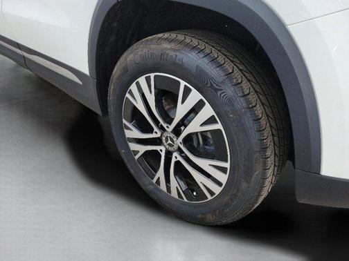 2026 Mercedes-Benz GLA 250 Base