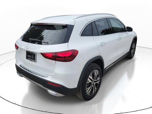 2026 Mercedes-Benz GLA 250 Base