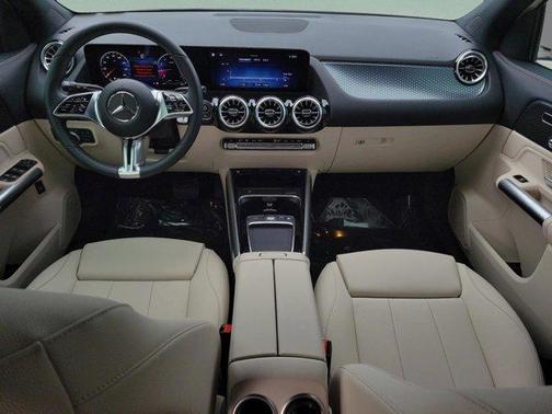 2026 Mercedes-Benz GLA 250 Base