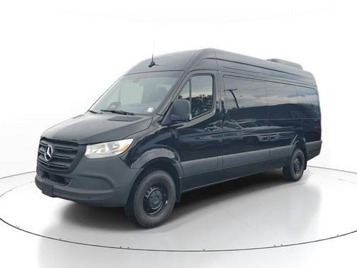 2025 Mercedes-Benz Sprinter 2500 High Roof