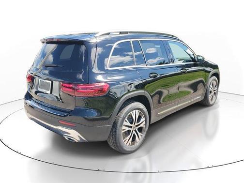 2026 Mercedes-Benz GLB 250 Base