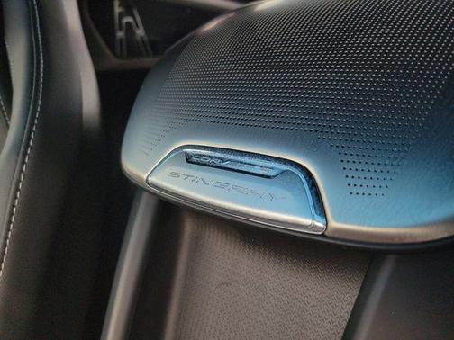 2024 Chevrolet Corvette Stingray w/2LT