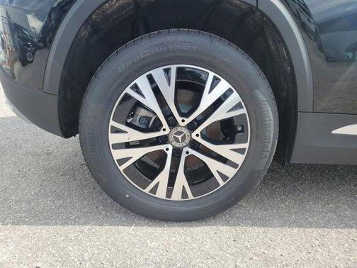 2025 Mercedes-Benz GLA 250 Base