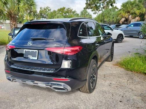 2026 Mercedes-Benz GLC 300 Base 4MATIC