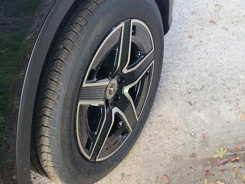 2026 Mercedes-Benz GLC 300 Base 4MATIC