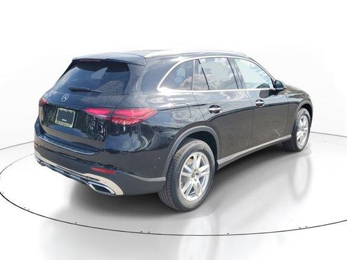 2025 Mercedes-Benz GLC 300 Base