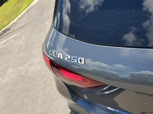 2026 Mercedes-Benz GLA 250 Base