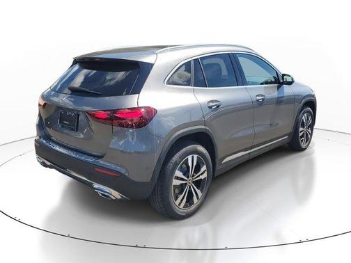 2026 Mercedes-Benz GLA 250 Base