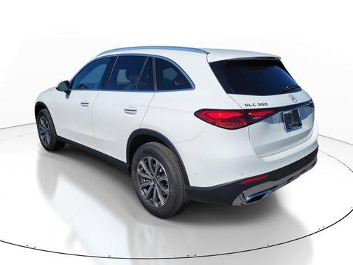 2026 Mercedes-Benz GLC 300 Base