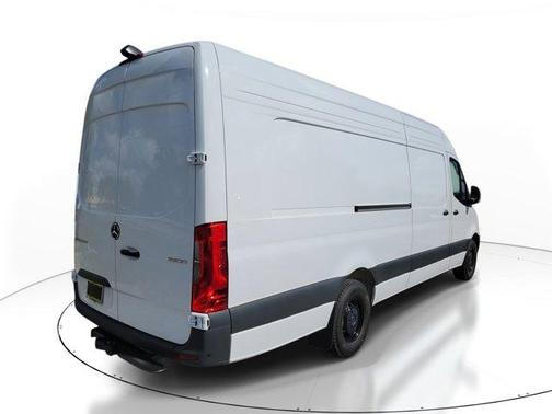 2026 Mercedes-Benz Sprinter 2500 170 WB High Roof Extended Cargo
