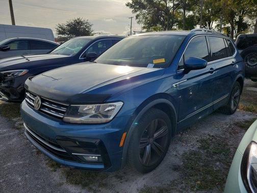 2019 Volkswagen Tiguan 2.0T SEL R-Line