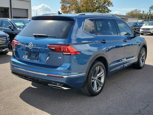 2019 Volkswagen Tiguan 2.0T SEL R-Line