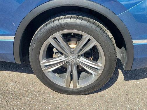 2019 Volkswagen Tiguan 2.0T SEL R-Line