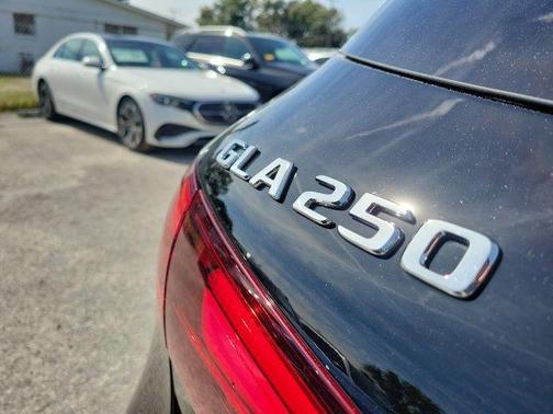 2026 Mercedes-Benz GLA 250 Base