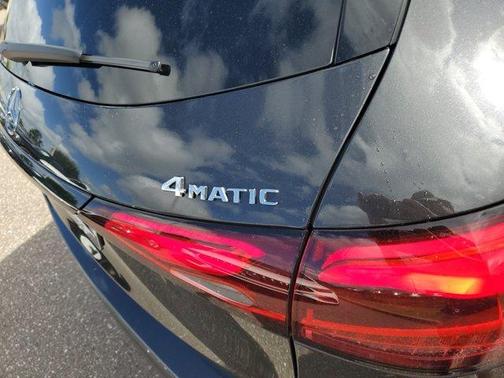 2025 Mercedes-Benz GLC 300 Base 4MATIC