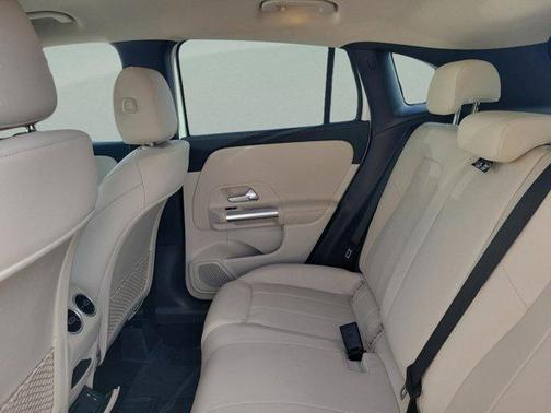 2026 Mercedes-Benz GLA 250 Base