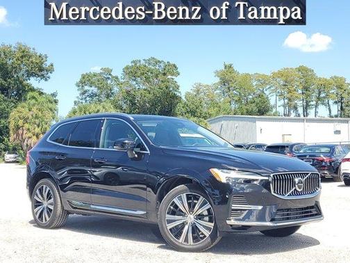 2023 Volvo XC60 Recharge Plug-In Hybrid T8 Plus Bright Theme