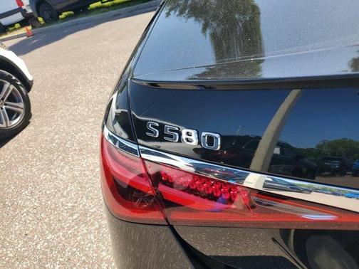 2025 Mercedes-Benz S-Class S 580 4MATIC