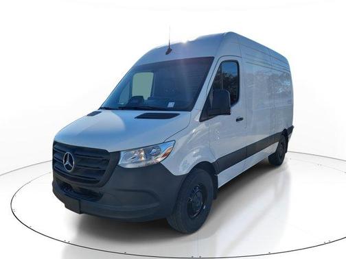 2025 Mercedes-Benz Sprinter 2500 Standard Roof