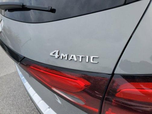 2025 Mercedes-Benz GLC 350e Base 4MATIC